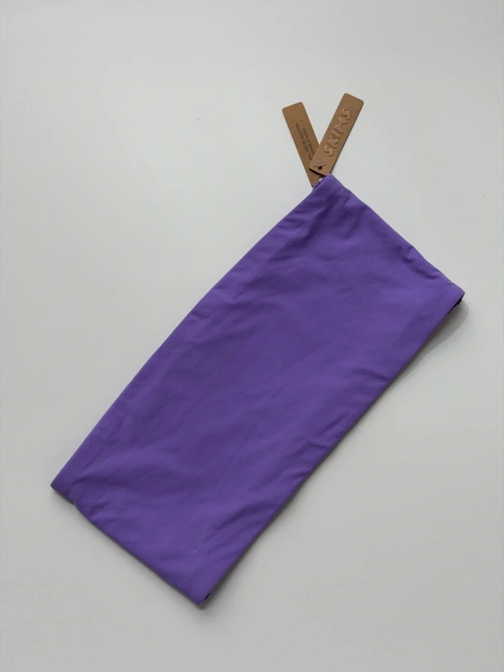 NWT SKIMS Fits Everybody Bandeau Bra Ultra Violet Size M - Picture 2 of 6